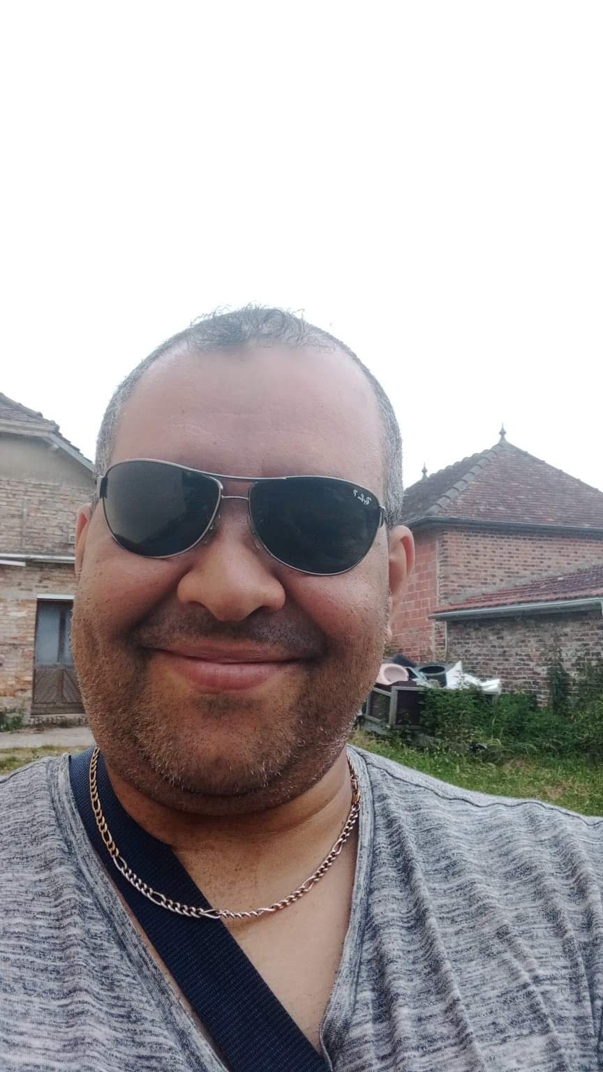 Massil - Genappe - Brabant wallon | Rencontre gay