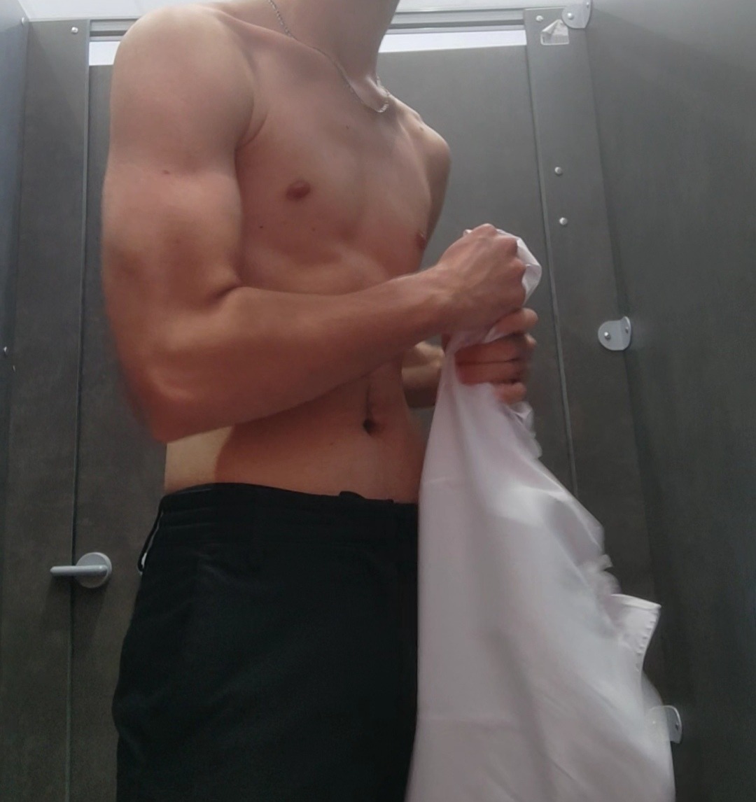 Shahine - Braine-le-Comte - Hainaut | Rencontre gay