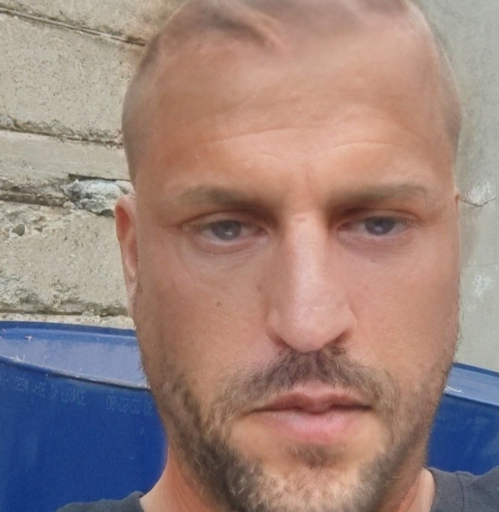 Semih - Dour - Hainaut | Rencontre gay